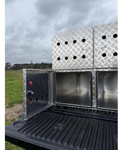 Coffre de transport en aluminium 4 compartiments pour pick-up